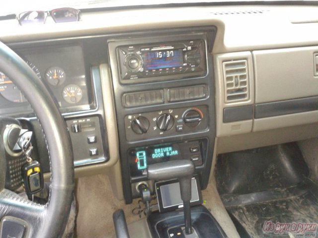 Jeep Grand Cherokee,  внедорожник,  1993 г. в.,  пробег:  241000 км.,  автоматическая,  4 л в городе Самара, фото 9, Jeep