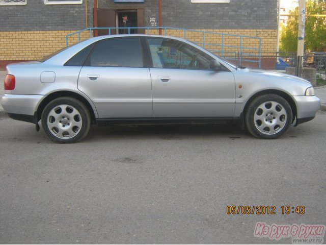 Audi A4,  седан,  1996 г. в.,  пробег:  260000 км.,  механическая,  1.6 л в городе Йошкар-Ола, фото 2, Марий Эл