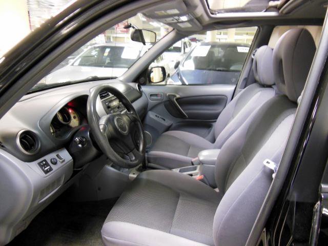 Toyota RAV4,  2003 г. в.,  автоматическая,  2000 куб.,  пробег:  82000 км. в городе Москва, фото 2, Московская область