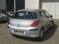 Продаётся Peugeot 308,  2008 г. в.,  Серебристый хэтчбек,  пробег:  104000 км.,  объём двигателя:  1598 куб.  см.,  передний привод,  трансмиссия:.. . в городе Москва, фото 2, стоимость: 339 000 руб.