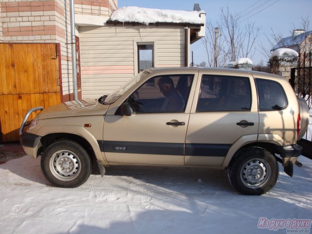 Chevrolet Niva,  внедорожник,  2004 г. в.,  пробег:  54000 км.,  механическая,  1.7 л в городе Волгореченск, фото 1, стоимость: 260 000 руб.