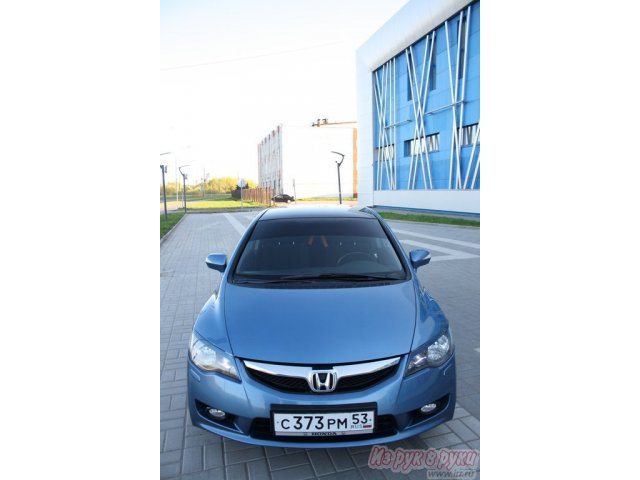 Honda Civic4D,  седан,  2009 г. в.,  пробег:  70000 км.,  автоматическая,  1.8 л в городе Великий Новгород, фото 1, стоимость: 590 000 руб.