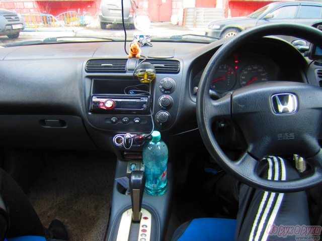 Honda Civic,  седан,  2001 г. в.,  пробег:  230000 км.,  вариатор,  1.5 л в городе Сургут, фото 4, стоимость: 275 555 руб.