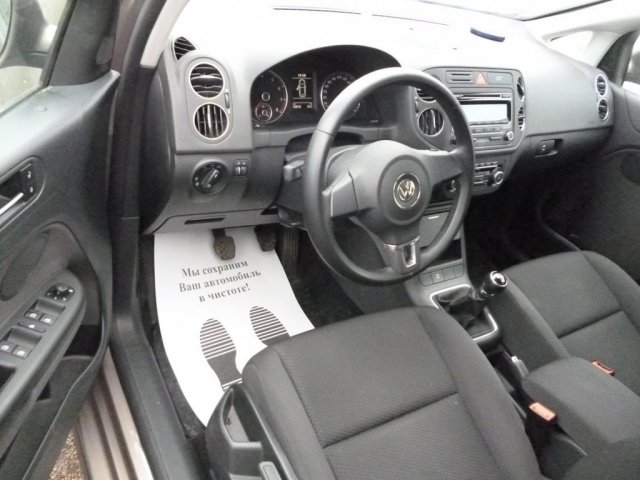 Volkswagen Golf Plus 2009г.  механика 1595см.  куб в городе Санкт-Петербург, фото 1, Volkswagen