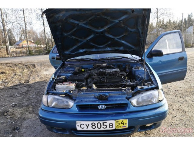 Hyundai Elantra,  седан,  1994 г. в.,  механическая в городе Томск, фото 2, Томская область