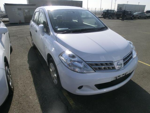 Nissan TIIDA LATIO 2008г.  автомат 1500см.  куб в городе Владивосток, фото 1, Nissan