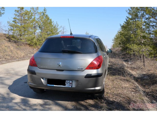 Peugeot 308,  хэтчбек,  2010 г. в.,  пробег:  37000 км.,  механическая,  1.6 л в городе Саратов, фото 2, стоимость: 470 000 руб.