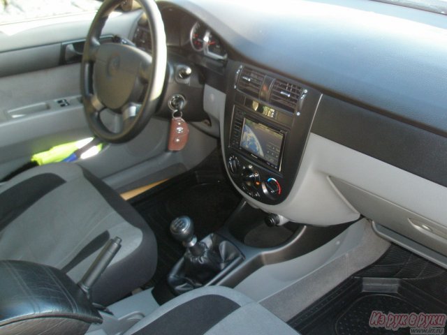 Chevrolet Lacetti,  седан,  2007 г. в.,  пробег:  90000 км.,  механическая,  1.4 л в городе Вышний Волочек, фото 4, Тверская область