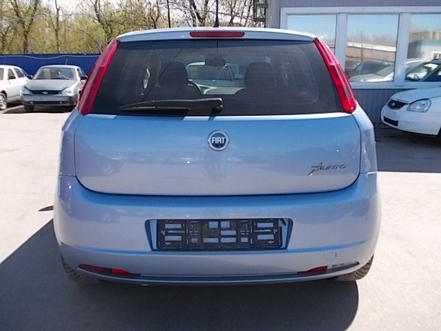 Продается Fiat Punto,  цвет:  голубой,  двигатель: 1.3 л,  77 л. с.,  кпп:  механика,  кузов:  Хэтчбек,  пробег:  48823 км в городе Тольятти, фото 4, стоимость: 320 000 руб.