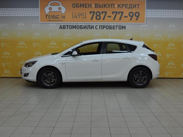 Opel Astra,  2011 г. в.,  автоматическая,  1598 куб.,  пробег:  50595 км. в городе Москва, фото 3, Opel