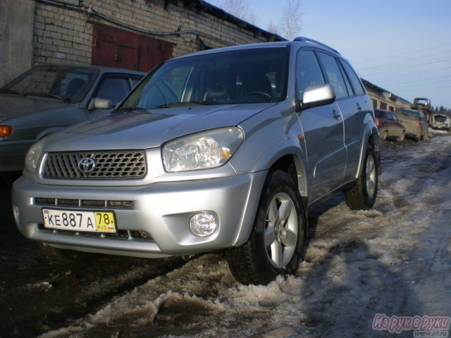 Toyota RAV4,  внедорожник,  2001 г. в.,  пробег:  130000 км.,  автоматическая,  2.0 л в городе Киров, фото 4, стоимость: 465 000 руб.