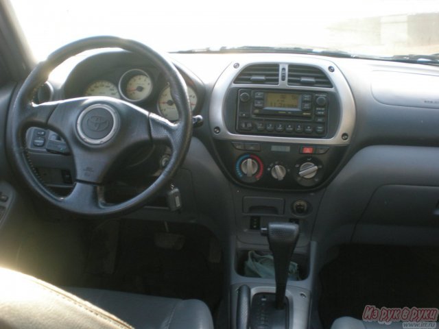 Toyota RAV4,  внедорожник,  2001 г. в.,  пробег:  130000 км.,  автоматическая,  2.0 л в городе Киров, фото 5, Toyota