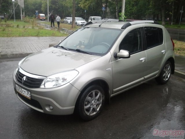 Renault Sandero,  хэтчбек,  2012 г. в.,  пробег:  19800 км.,  механическая,  1.6 л в городе Череповец, фото 1, Renault