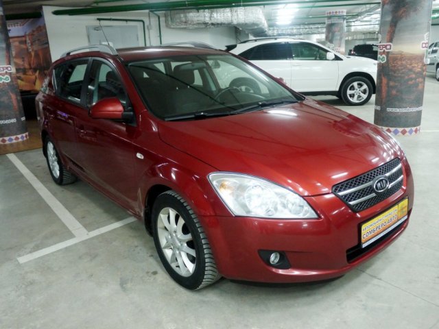 Kia Cee' d 1.6 CVVT (122 Hp) АТ 2010 г. в.  ( 1591 см3 ) в городе Москва, фото 2, Московская область