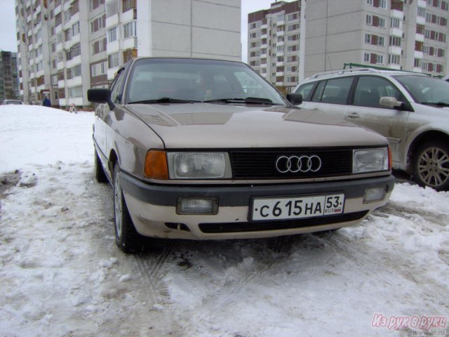 Audi 80,  седан,  1987 г. в.,  механическая,  1.8 л в городе Великий Новгород, фото 4, Audi