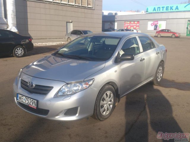 Toyota Corolla,  седан,  2009 г. в.,  пробег:  64000 км.,  механическая,  1,4 л в городе Киров, фото 2, Toyota