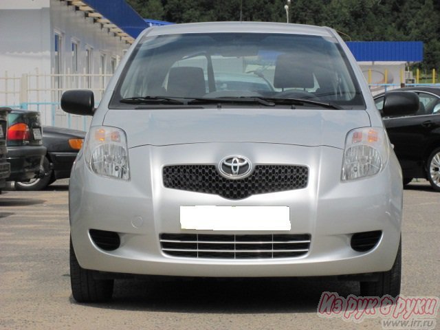 Toyota Yaris,  хэтчбек,  2008 г. в.,  пробег:  99000 км.,  механическая,  1.3 л в городе Курск, фото 2, Toyota