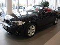 BMW 1 серия,  кабриолет,  2012 г. в.,  механика,  1,995 л,  цвет:  черный в городе Москва, фото 1, Московская область