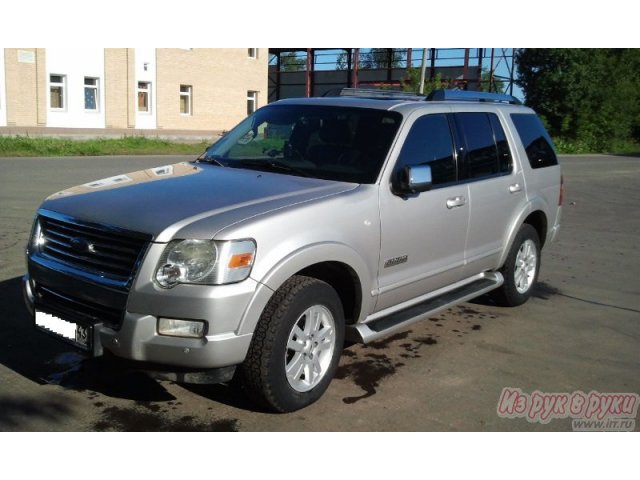 Ford Explorer,  внедорожник,  2007 г. в.,  пробег:  110000 км.,  автоматическая,  4.0 л в городе Киров, фото 5, стоимость: 850 000 руб.