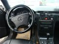 Продается Mercedes E320 1998 г. в.,  2.4 л.,  АКПП,  325303 км.,  хорошее состояние в городе Тюмень, фото 1, Тюменская область