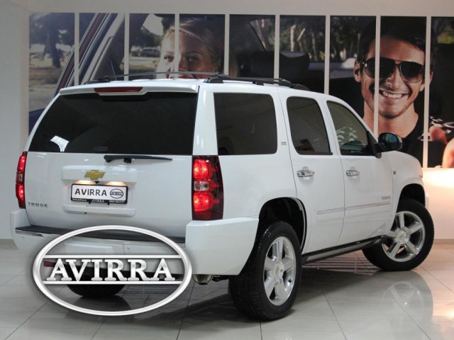 Chevrolet Tahoe 2012г.  автомат 5327см.  куб в городе Москва, фото 2, Московская область