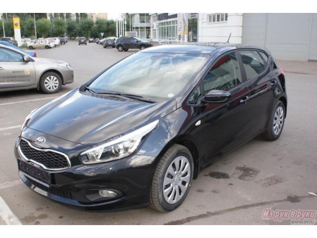 KIA Cee’d,  хэтчбек,  2012 г. в.,  пробег:  16000 км.,  механическая,  1.6 л в городе Оренбург, фото 1, KIA