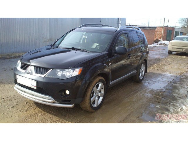 Mitsubishi Outlander XL,  внедорожник,  2008 г. в.,  пробег:  92000 км.,  автоматическая,  3 л в городе Калуга, фото 2, Калужская область