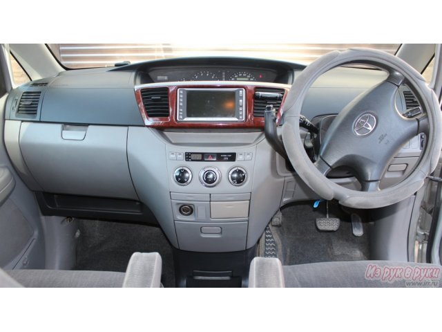 Toyota Noah,  минивэн,  2002 г. в.,  автоматическая,  2 л в городе Новосибирск, фото 1, Toyota