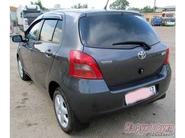 Toyota Yaris,  хэтчбек,  2009 г. в.,  пробег:  44000 км.,  механическая,  1.3 л в городе Киров, фото 1, Калужская область