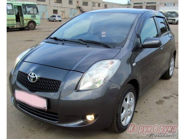 Toyota Yaris,  хэтчбек,  2009 г. в.,  пробег:  44000 км.,  механическая,  1.3 л в городе Киров, фото 3, Toyota