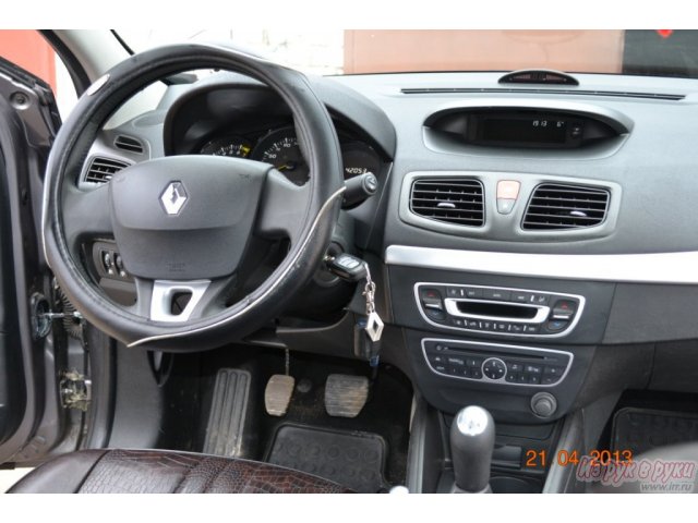 Renault Fluence,  седан,  2010 г. в.,  пробег:  42000 км.,  механическая,  1.6 л в городе Торжок, фото 2, Тверская область