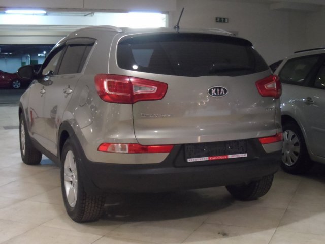 Kia Sportage 2.0 CRDi (136Hp) 4WD 2011 г. в.  ( 1995 см3 ) в городе Москва, фото 2, KIA