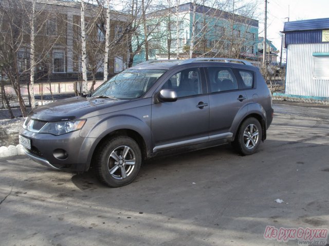 Mitsubishi Outlander XL,  внедорожник,  2008 г. в.,  пробег:  180000 км.,  вариатор,  2.4 л в городе Черемхово, фото 9, Иркутская область