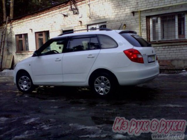 Skoda Fabia,  универсал,  2010 г. в.,  пробег:  51352 км.,  механическая,  1.4 л в городе Екатеринбург, фото 4, Свердловская область