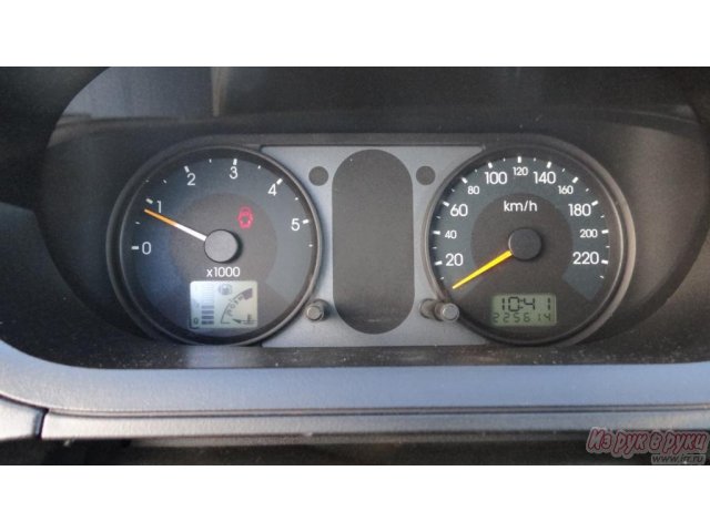 Ford Fiesta,  хэтчбек,  2002 г. в.,  пробег:  225000 км.,  механическая,  1.4 л в городе Псков, фото 6, Ford