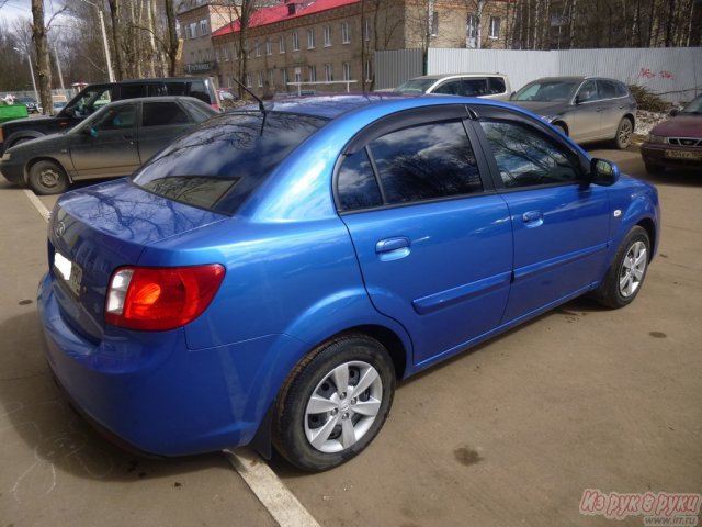 KIA Rio,  седан,  2010 г. в.,  пробег:  61000 км.,  механическая,  1.4 л в городе Хотьково, фото 1, KIA