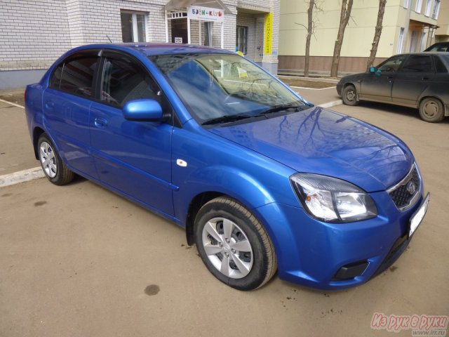 KIA Rio,  седан,  2010 г. в.,  пробег:  61000 км.,  механическая,  1.4 л в городе Хотьково, фото 8, Московская область