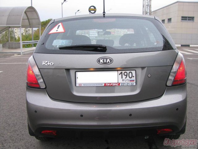 KIA Rio,  хэтчбек,  2010 г. в.,  пробег:  45000 км.,  автоматическая,  9.7 л в городе Москва, фото 6, KIA