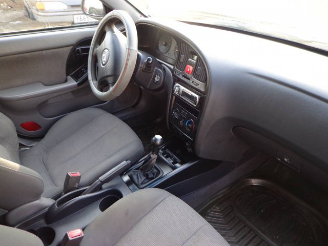 Продаётся Hyundai Elantra 2006 г. в.,  1599 см3,  пробег:  67000 км.,  цвет:  бежевый металлик в городе Москва, фото 2, Hyundai