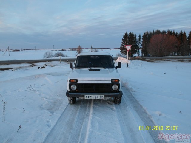 ВАЗ 2131 (Niva),  внедорожник,  2001 г. в.,  пробег:  150000 км.,  механическая,  1.7 л в городе Псков, фото 1, стоимость: 110 000 руб.