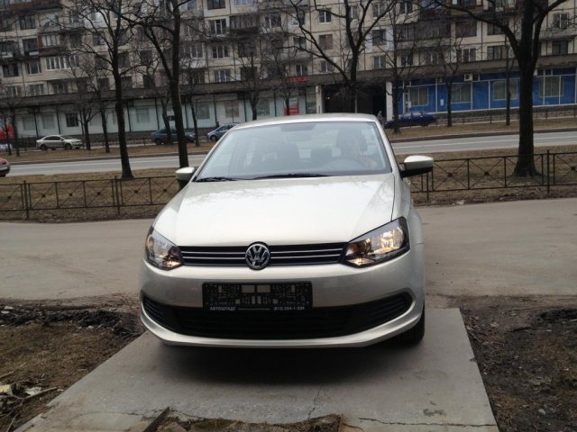 Volkswagen Polo 2013г.  механика 1598см.  куб в городе Санкт-Петербург, фото 2, стоимость: 529 000 руб.