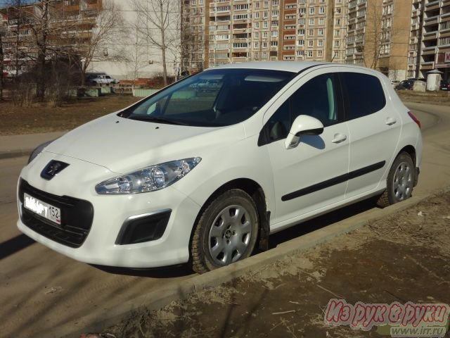 Peugeot 308,  хэтчбек,  2011 г. в.,  пробег:  16000 км.,  механическая,  1.6 л в городе Нижний Новгород, фото 2, Нижегородская область