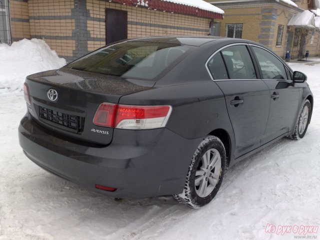 Toyota Avensis,  седан,  2009 г. в.,  пробег:  57000 км.,  механическая в городе Киров, фото 4, Toyota