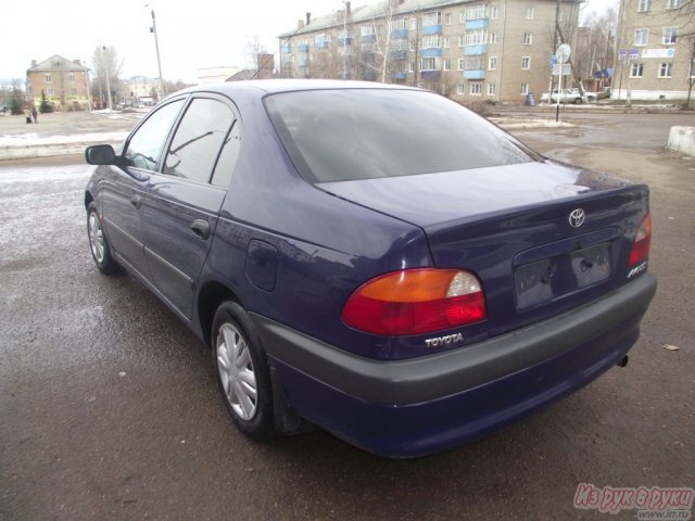 Toyota Avensis,  седан,  1999 г. в.,  пробег:  190000 км.,  механическая,  1.6 л в городе Киров, фото 4, Toyota