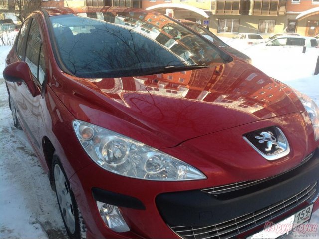 Peugeot 308,  хэтчбек,  2011 г. в.,  пробег:  62000 км.,  автоматическая,  1.6 л в городе Пермь, фото 2, Пермский край