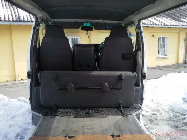 Toyota Hiace,  минивэн,  2001 г. в.,  автоматическая,  3.0 л в городе Хабаровск, фото 2, Toyota