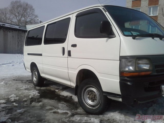 Toyota Hiace,  минивэн,  2001 г. в.,  автоматическая,  3.0 л в городе Хабаровск, фото 3, Хабаровский край