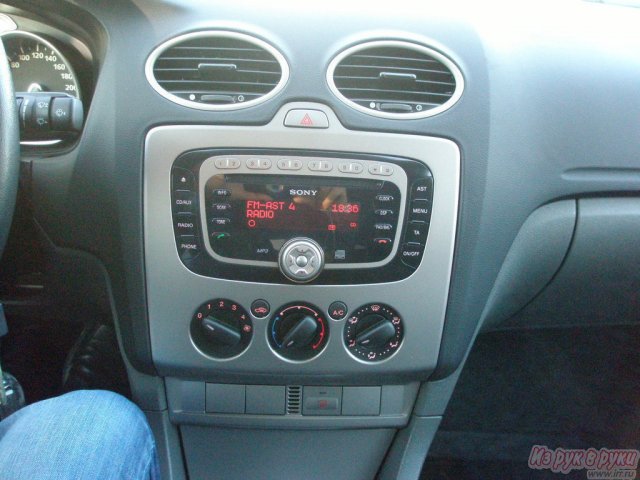 Ford Focus,  хэтчбек,  2008 г. в.,  пробег:  65000 км.,  механическая,  1.6 л в городе Городец, фото 2, Нижегородская область