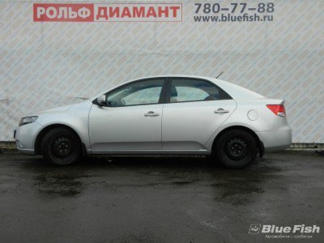 KIA Cerato,  седан,  2010 г. в.,  пробег:  20000 км.,  механика,  1,6 л в городе Москва, фото 2, Московская область