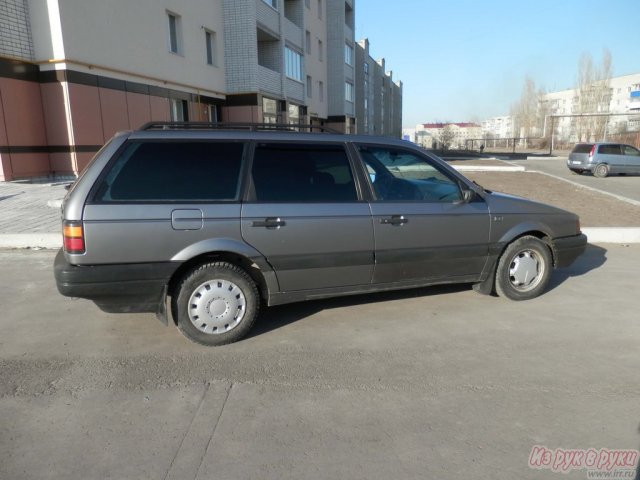 Volkswagen Passat,  универсал,  1989 г. в.,  пробег:  320000 км.,  механическая,  1.8 л в городе Балашов, фото 9, Саратовская область